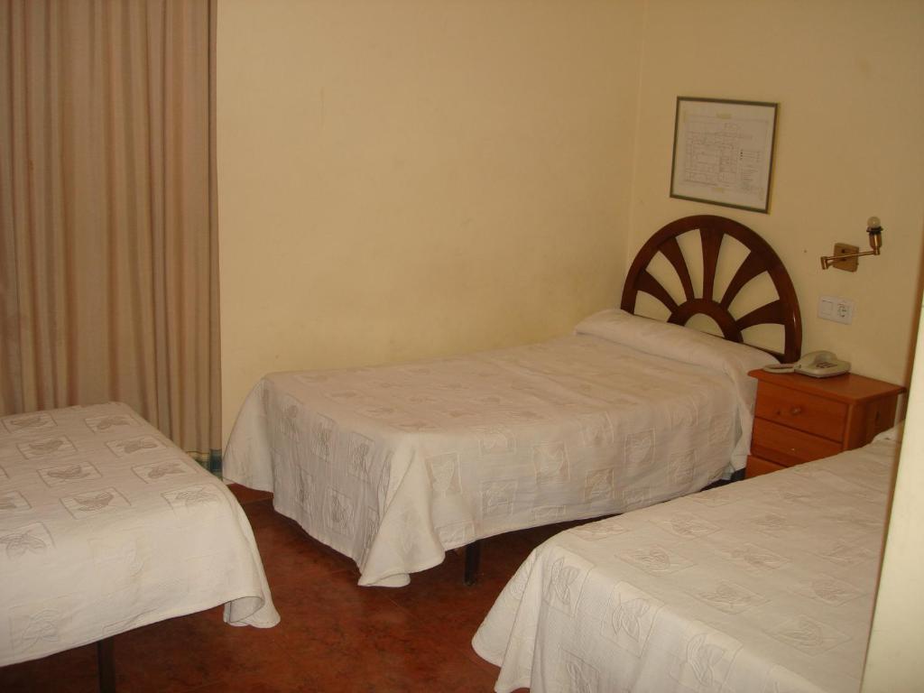 Hostal Millan Segorbe Zimmer foto